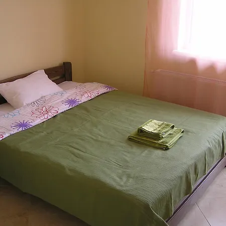 Orange Guest Aparthotel *