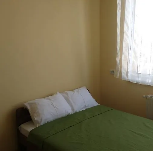 Orange Guest Aparthotel *