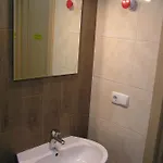 Orange Guest *