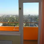 Orange Guest Ξενοδοχείο με διαμερίσματα Οδησσός
